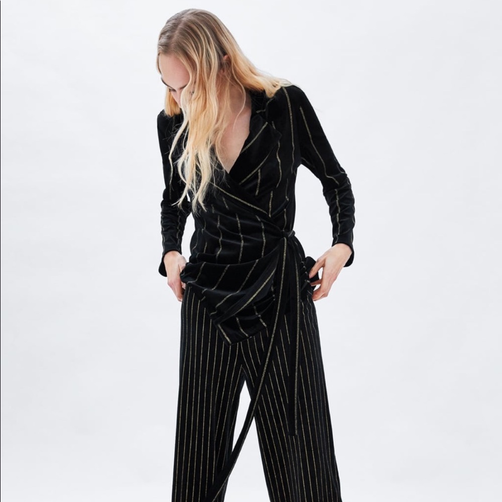 Velvet double breasted blazer